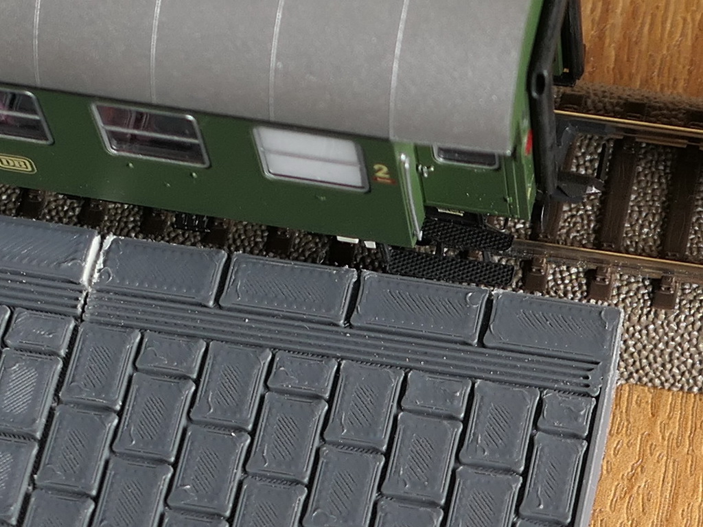 Bahnsteig H0 3D Print: H0 Bahnsteig 3D Modelle – BHXANT